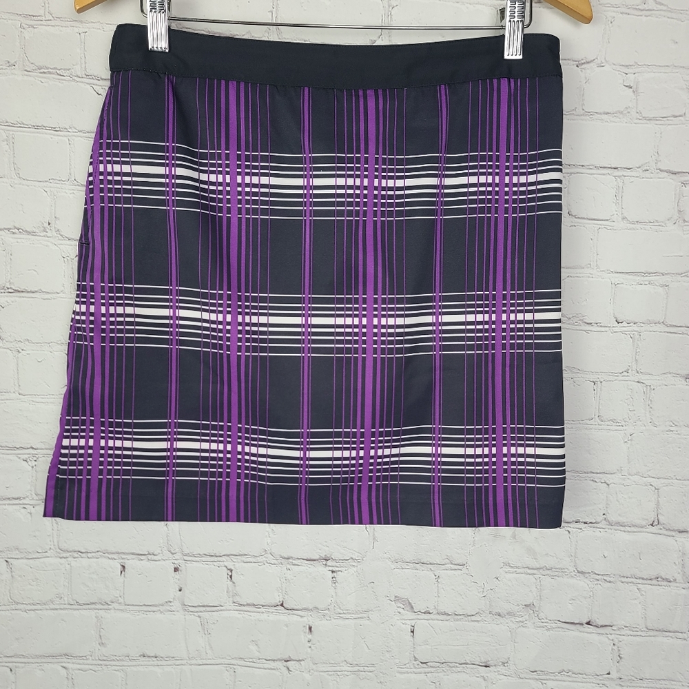 Greg Norman Ultra Lightweight Skort. Purple,Black & White Check Sz 10.